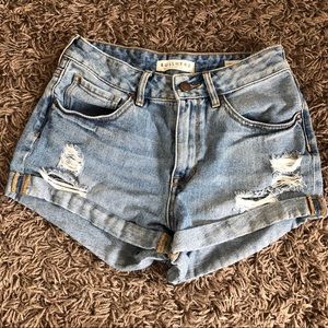 BULLHEAD high-rise short